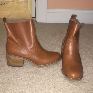 Brown boots